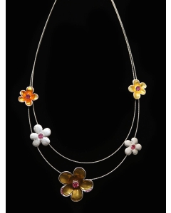 Ogrlica z drobnimi rožicami