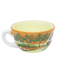 Keramične skodelice v oranžni barvi z živalmi na dnu