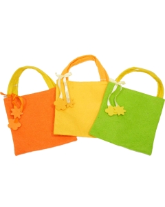 Darilna vrečka iz obdelane volne18x18