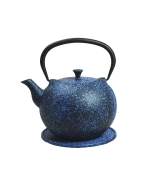 Emajlirani čajnik iz litega železa; črno - moder s pokrovom, cedilom in krožnikom 1L