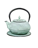 Emajlirani čajnik iz litega železa; temno bel s črnimi vzorci - s pokrovom, cedilom in podstavkom 1,2L